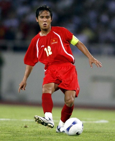 Sau đó một năm, Minh Phương thi đấu rất thành công và cùng ĐTVN đăng quang tại AFF Cup 2008. Ảnh: Quang Minh
